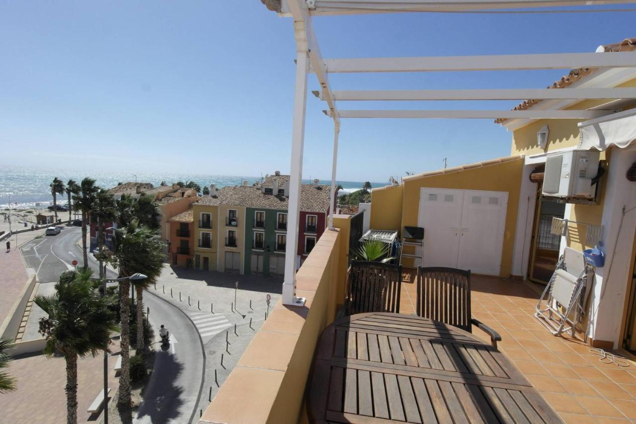 Ata, Moderno Atico En Primera Linea En El Casco Antiguo Villajoyosa Kültér fotó