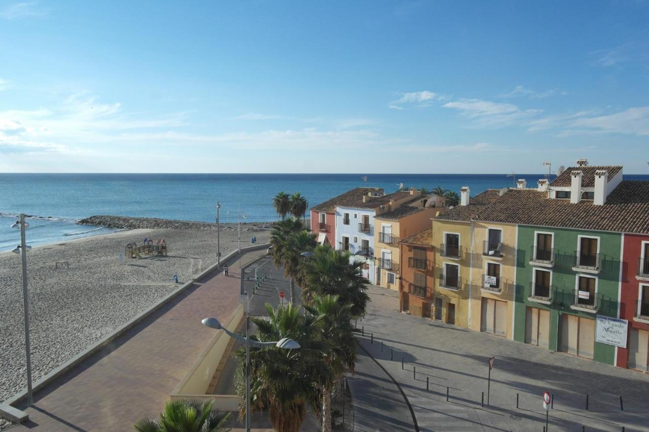 Ata, Moderno Atico En Primera Linea En El Casco Antiguo Villajoyosa Kültér fotó